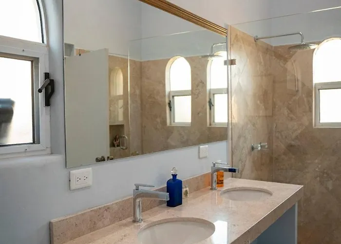 Casa Reyes -all In One, Heated Pool & Access *
