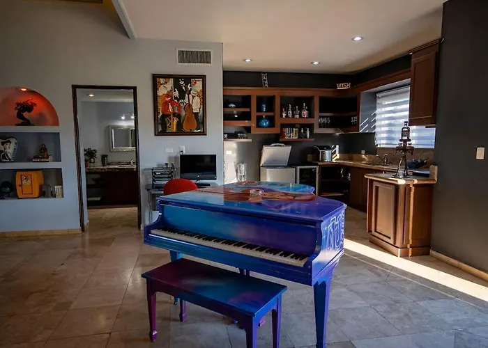 Villa Casa Reyes -all In One, Heated Pool & Access El Pueblito (Baja California Sur)